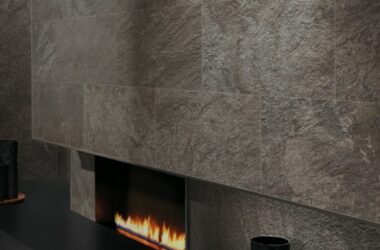 Magasin carrelage pierre Aime La Plagne gris nervuré superbe grand ou petit format