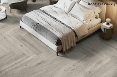 Magasin Christelle carrelage bois gris nuancé cérusé satin peu salissant en 120 par 20 cm